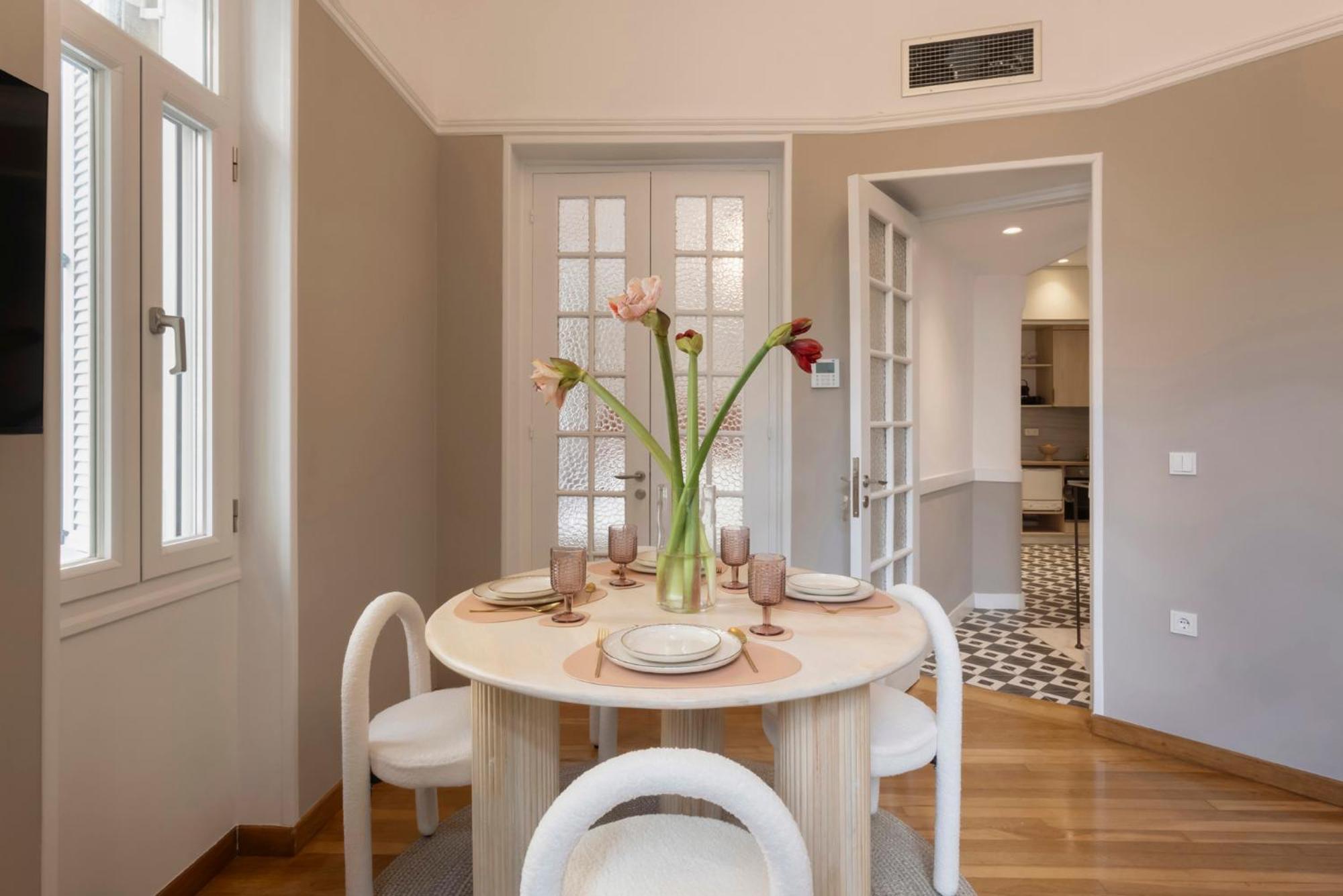 Acropolis Maisonette 3Br 6Ppl 15Min Metro&Museum アテネ エクステリア 写真