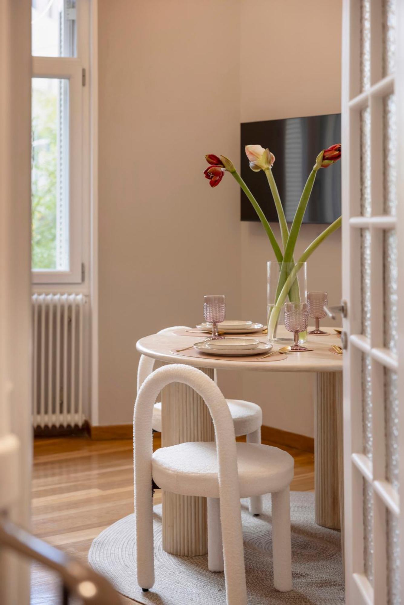 Acropolis Maisonette 3Br 6Ppl 15Min Metro&Museum アテネ エクステリア 写真