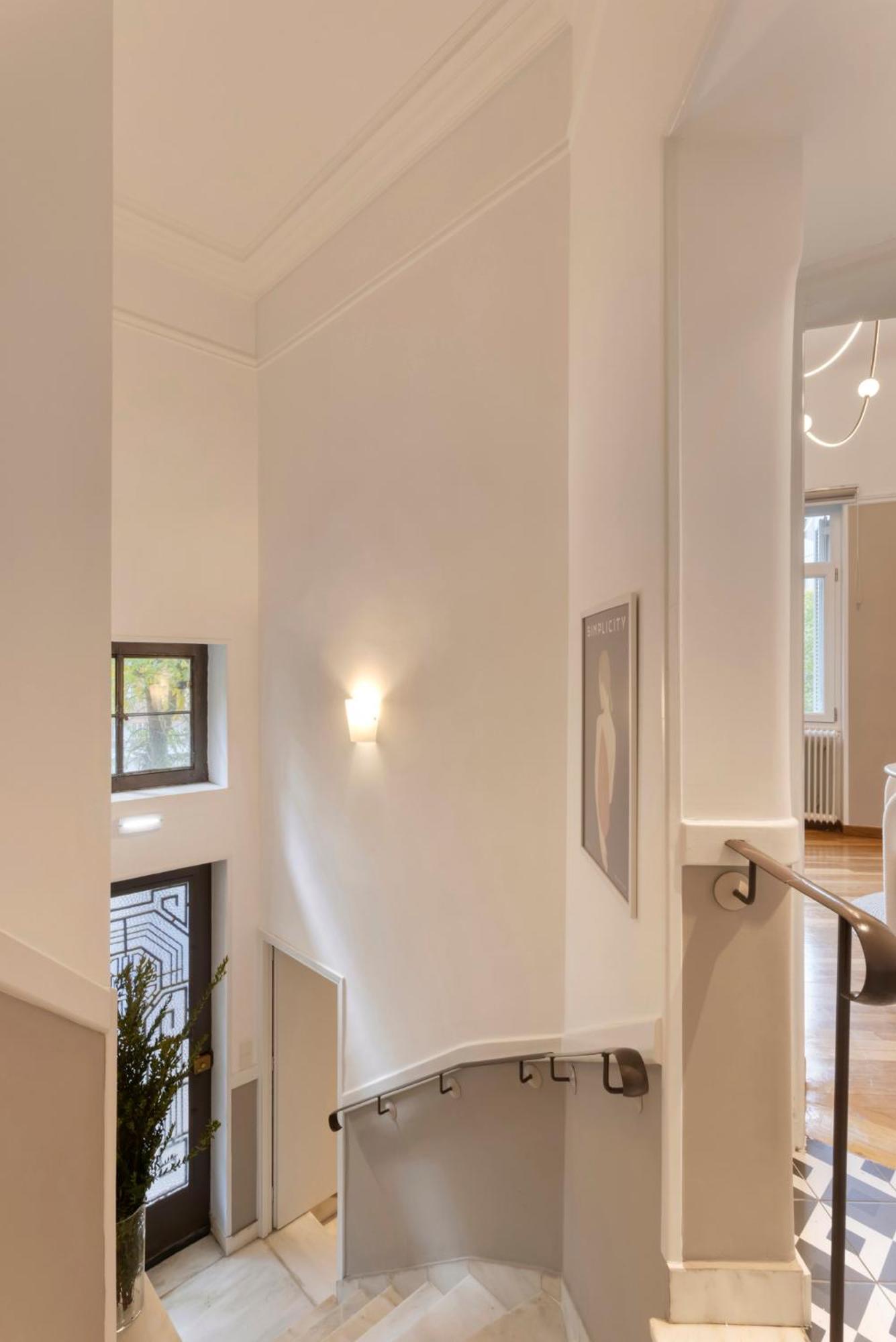 Acropolis Maisonette 3Br 6Ppl 15Min Metro&Museum アテネ エクステリア 写真
